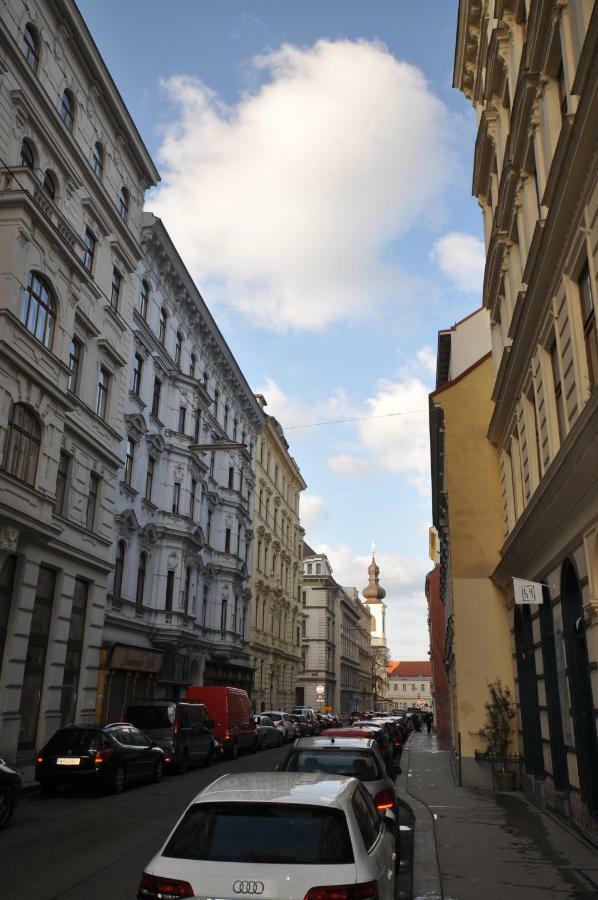 Ferienwohnung Schloessel 10 Vienna Exterior photo